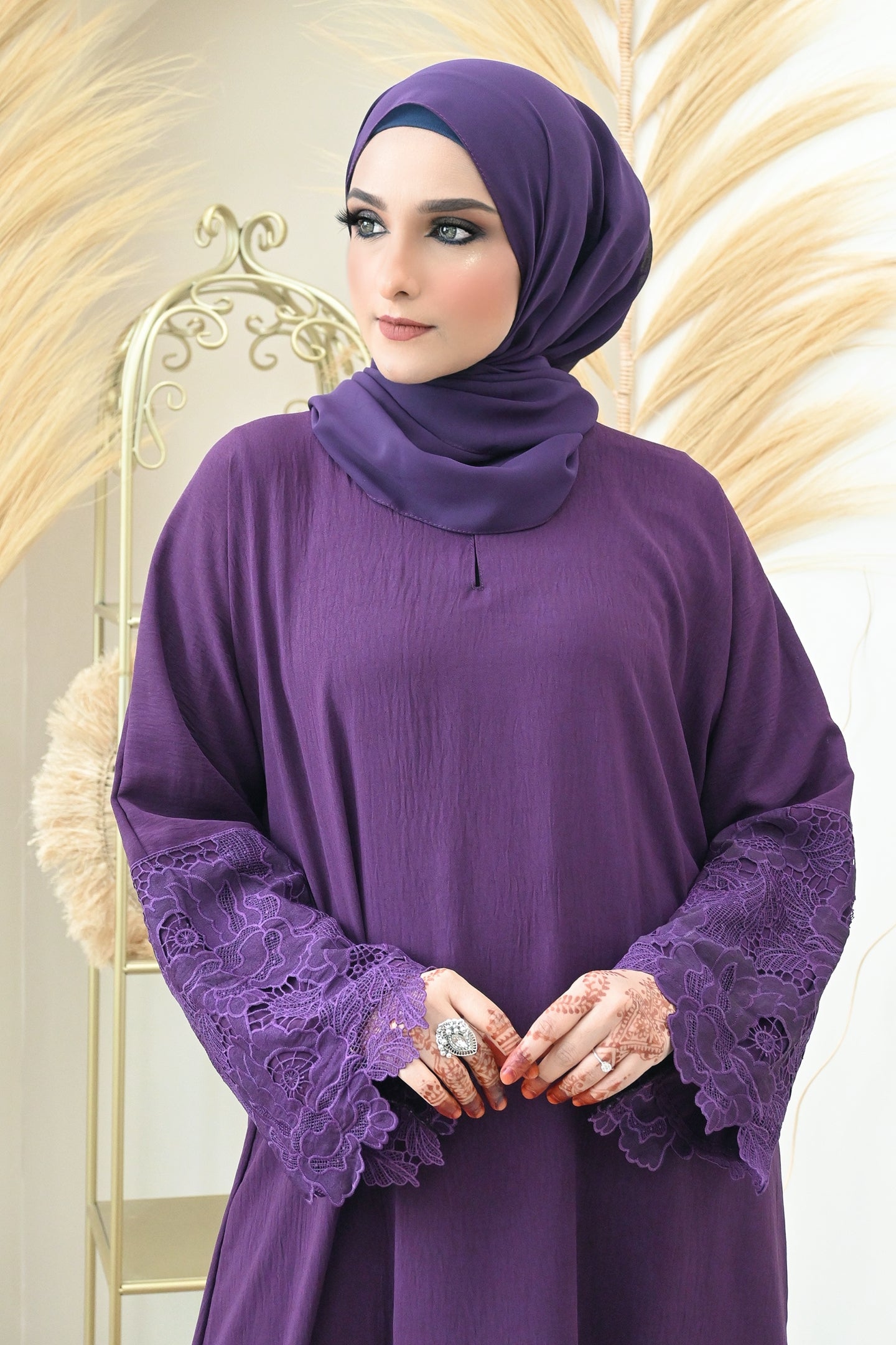 Affordable hot sale abaya online