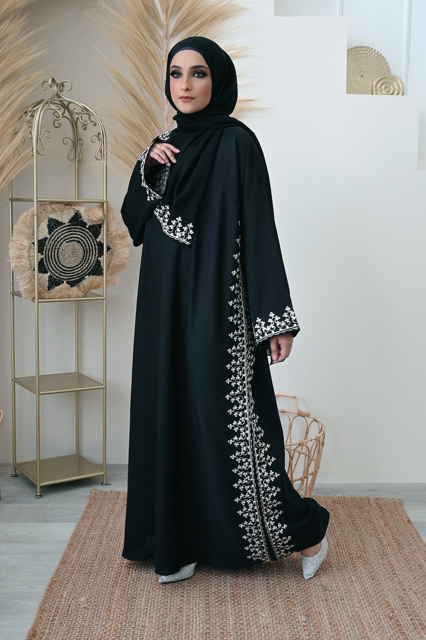 ABAYA ZAARA