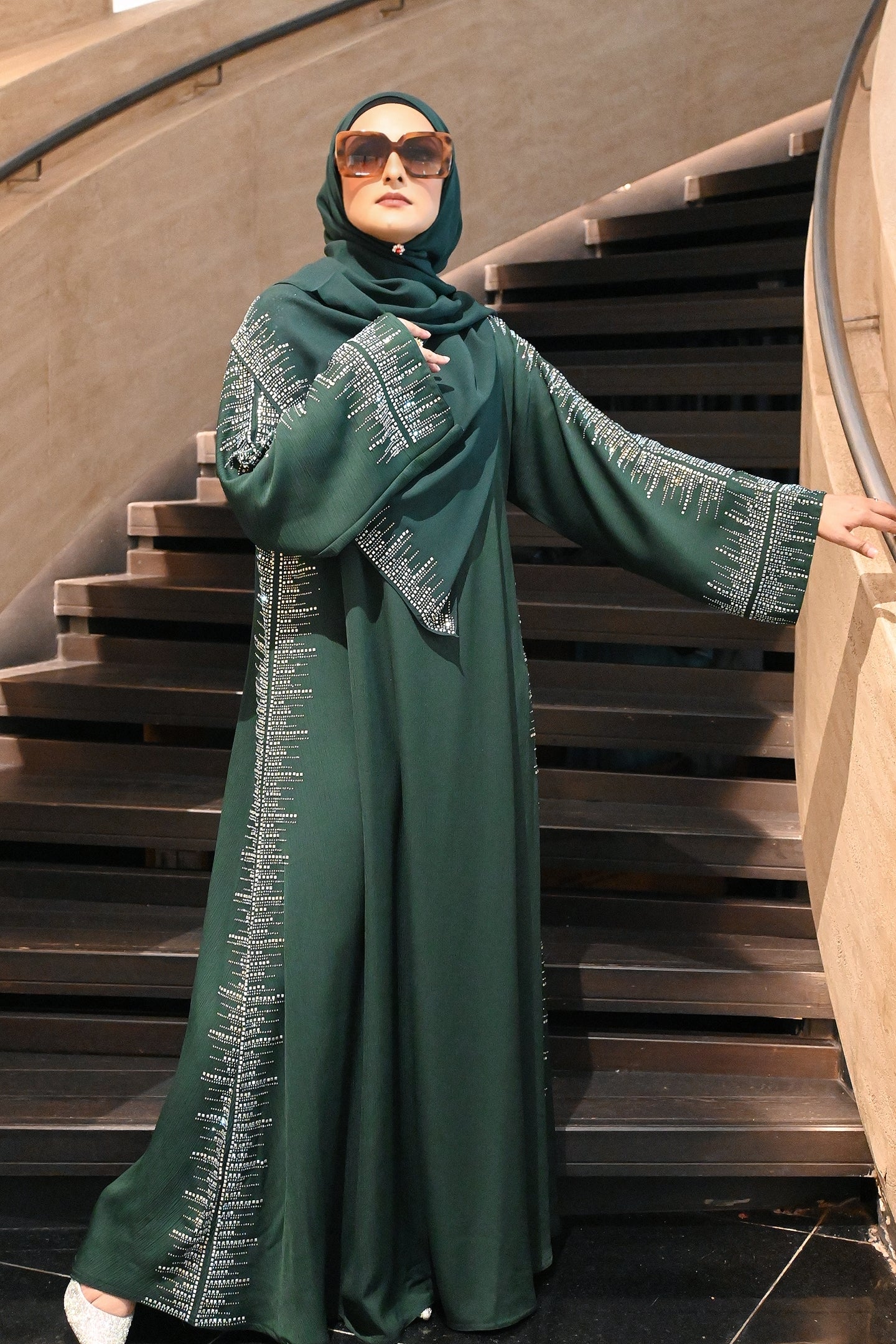 ABAYA MALALA