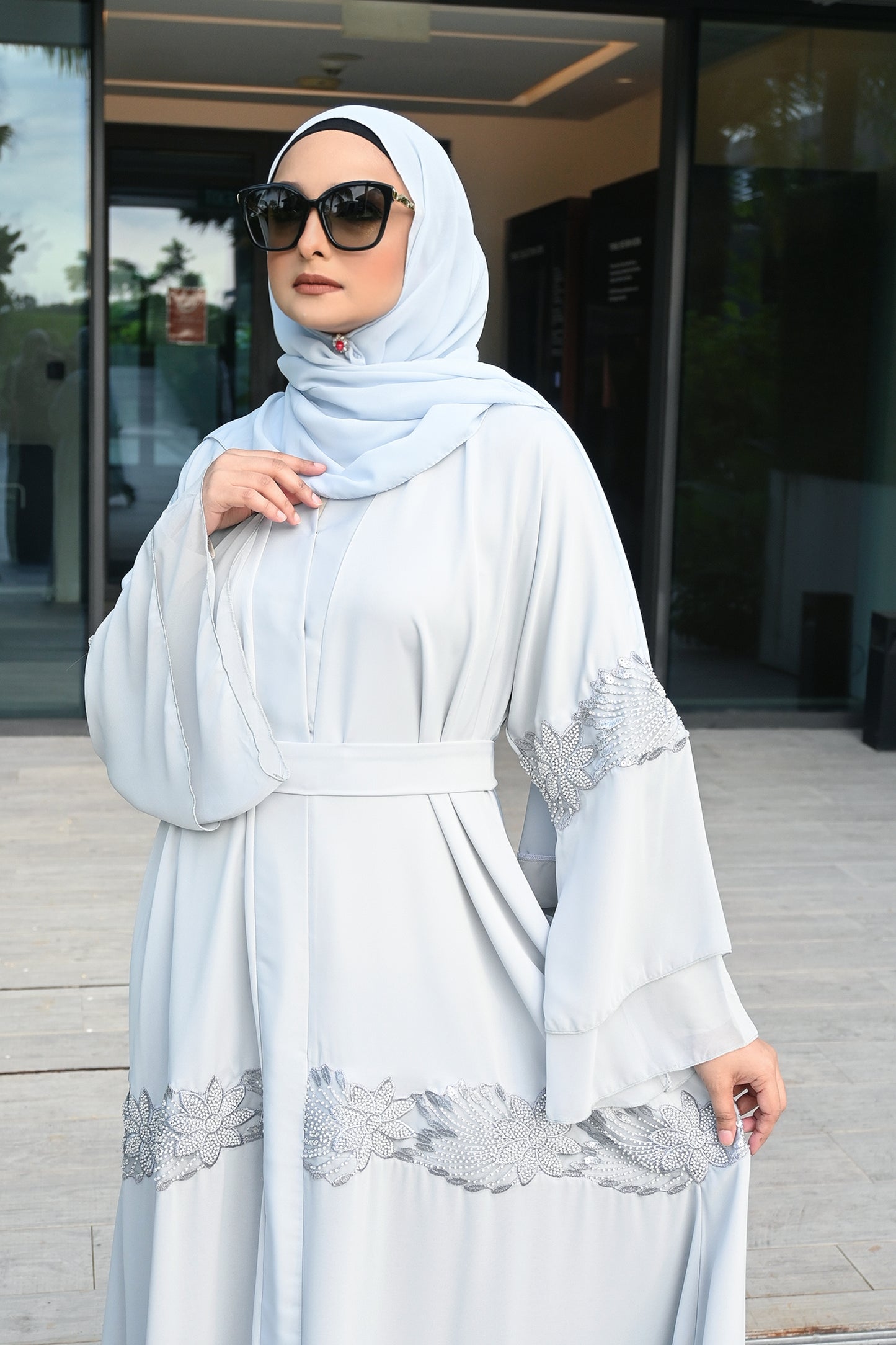 ABAYA MERULA