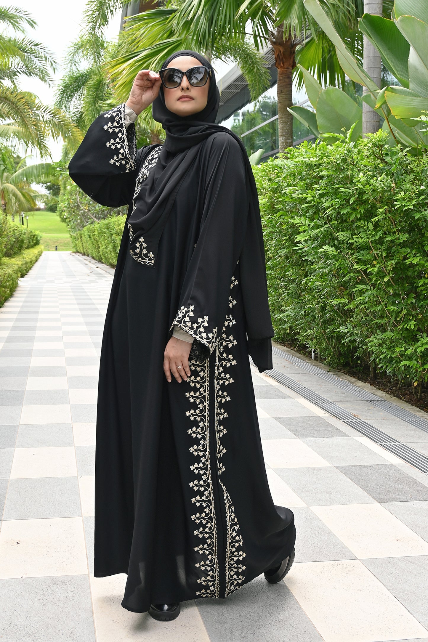 ABAYA ZAARA