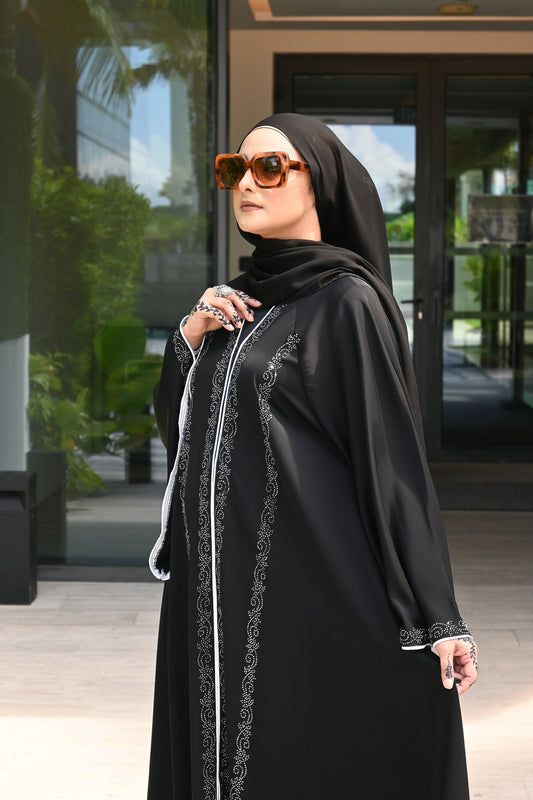 ABAYA HANIS