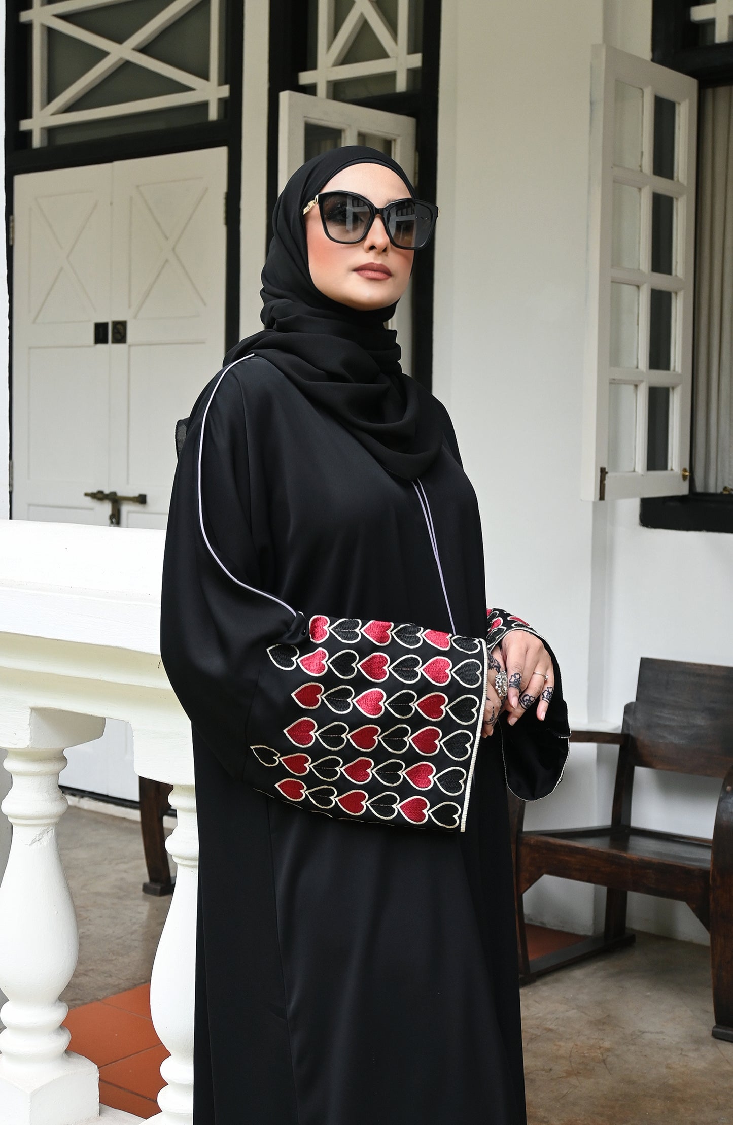 ABAYA ALBI