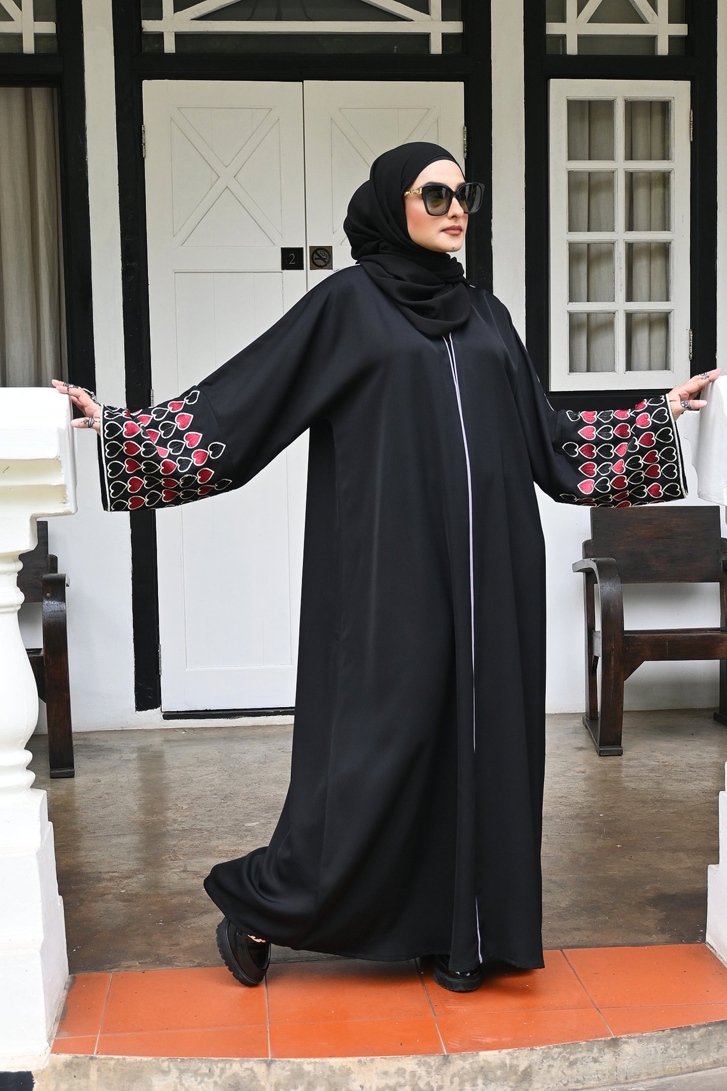 ABAYA ALBI