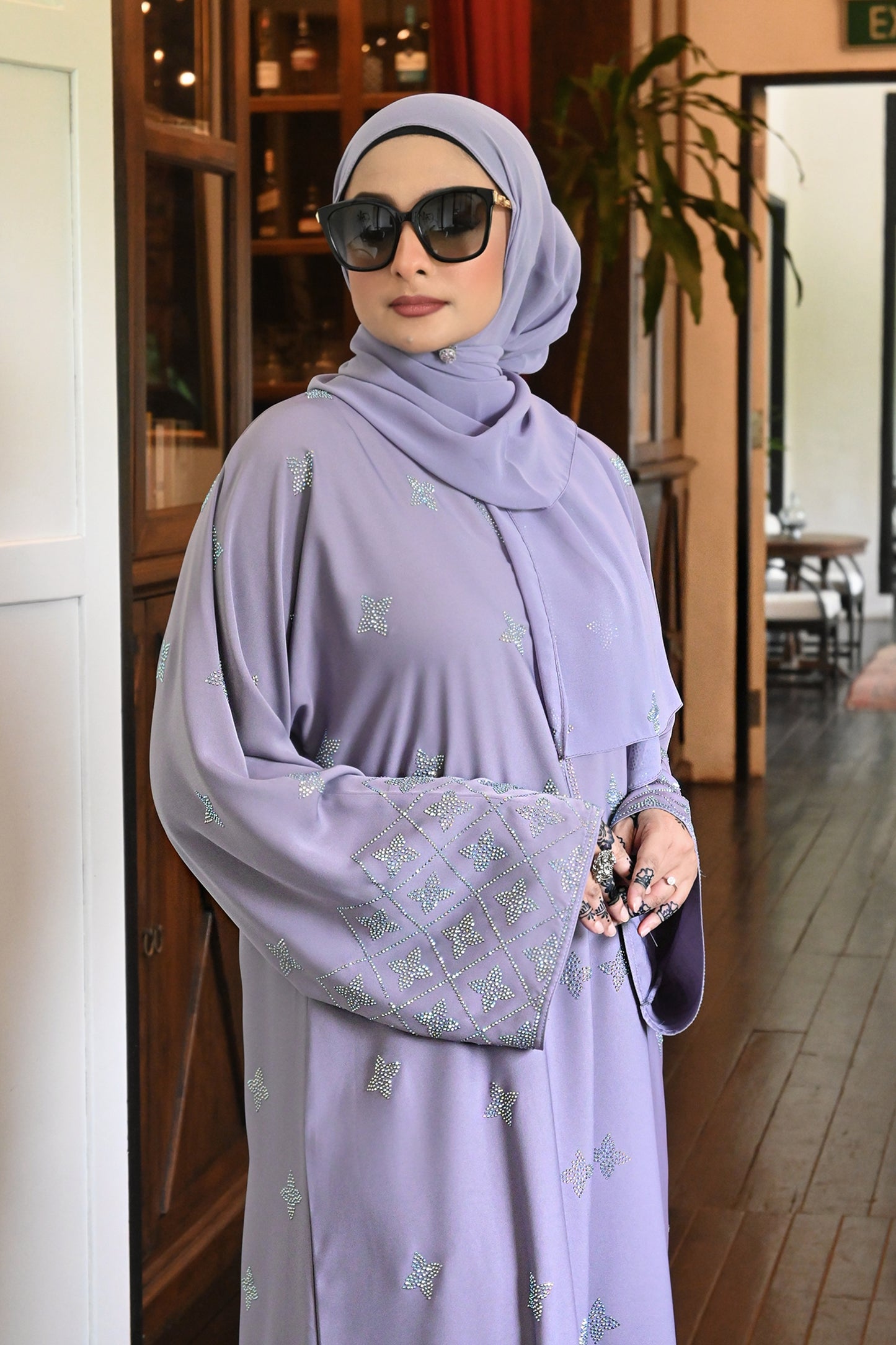 ABAYA STORAI