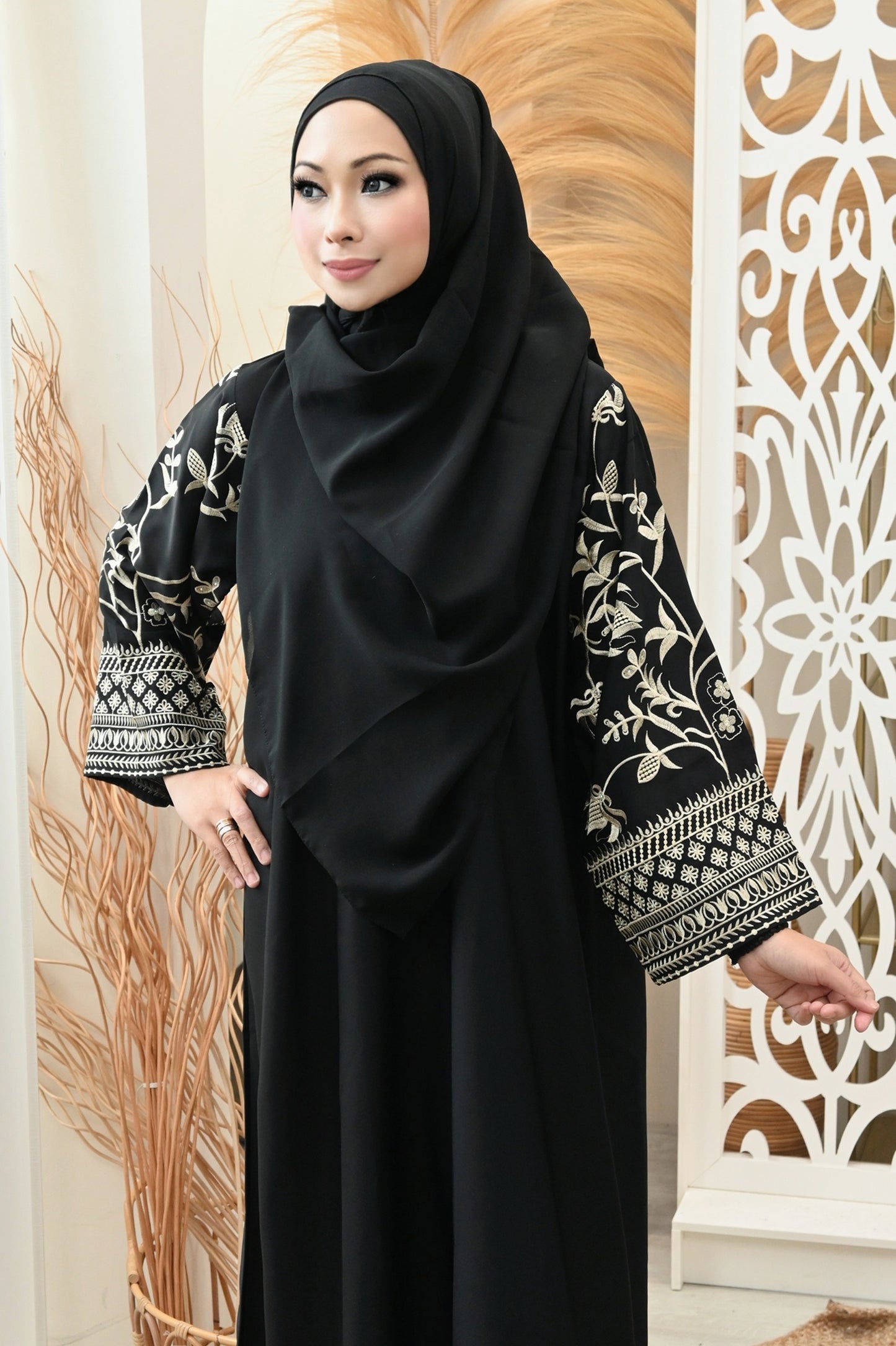 ABAYA VETRA