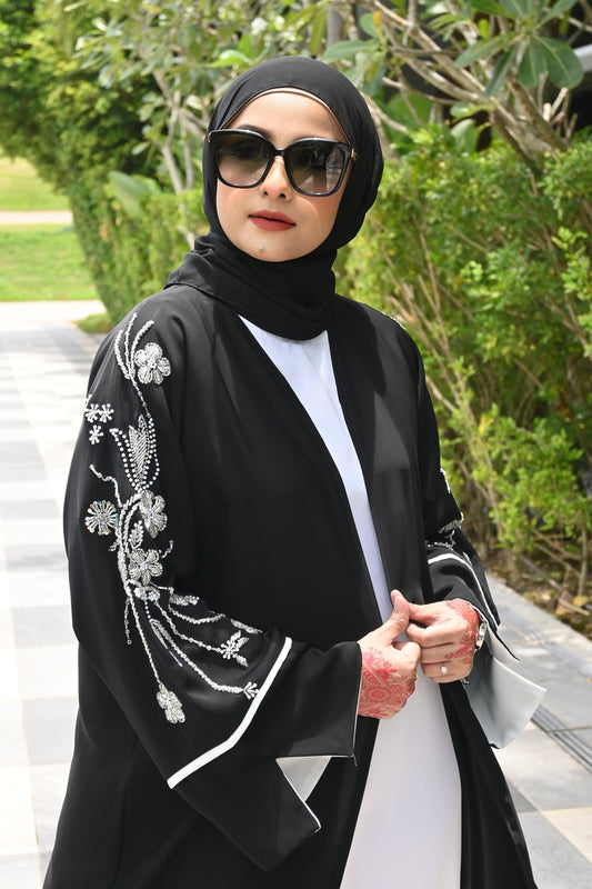 ABAYA ZEENAT