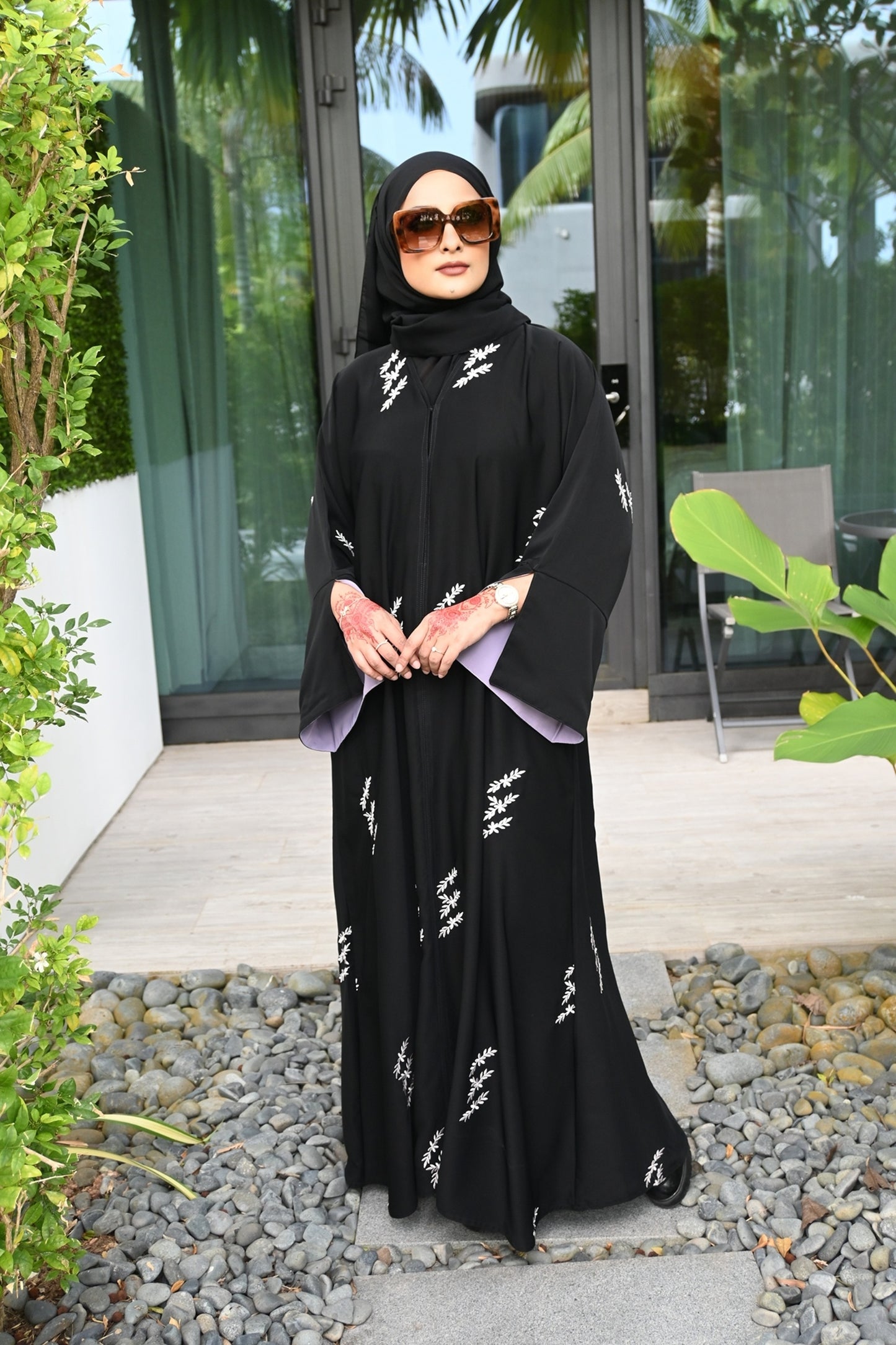 ABAYA QASINA