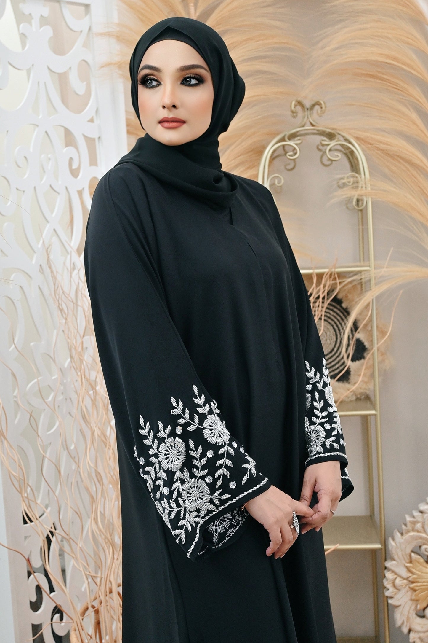 ABAYA BUSNA