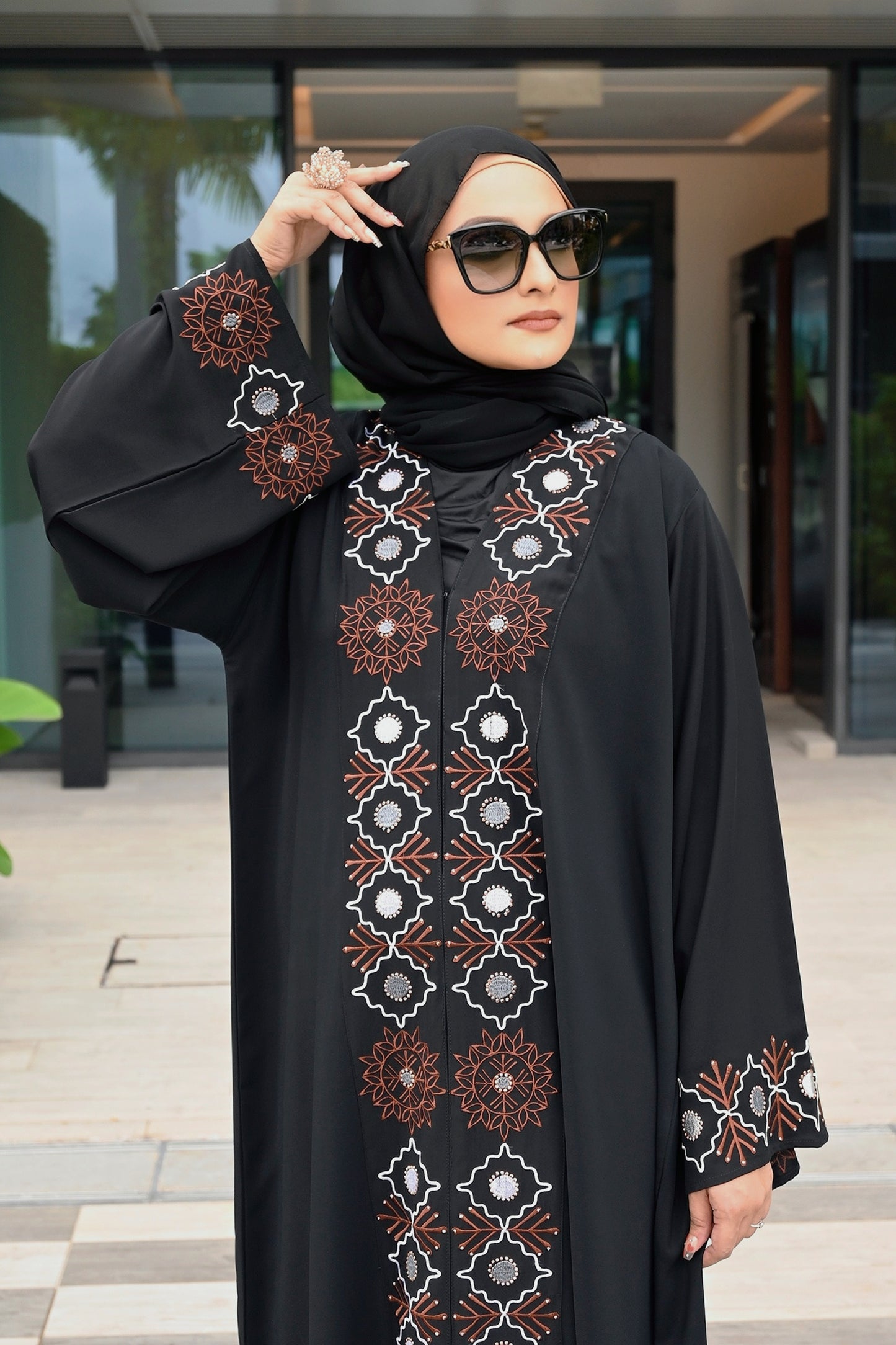 ABAYA DILARA