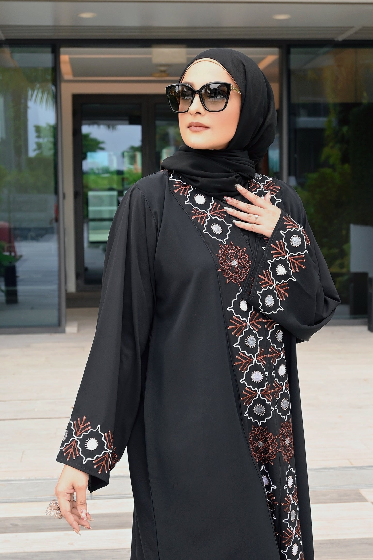 ABAYA DILARA