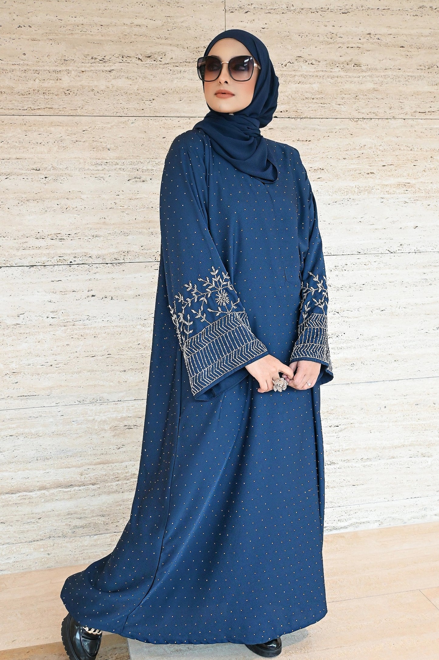 ABAYA ERUM