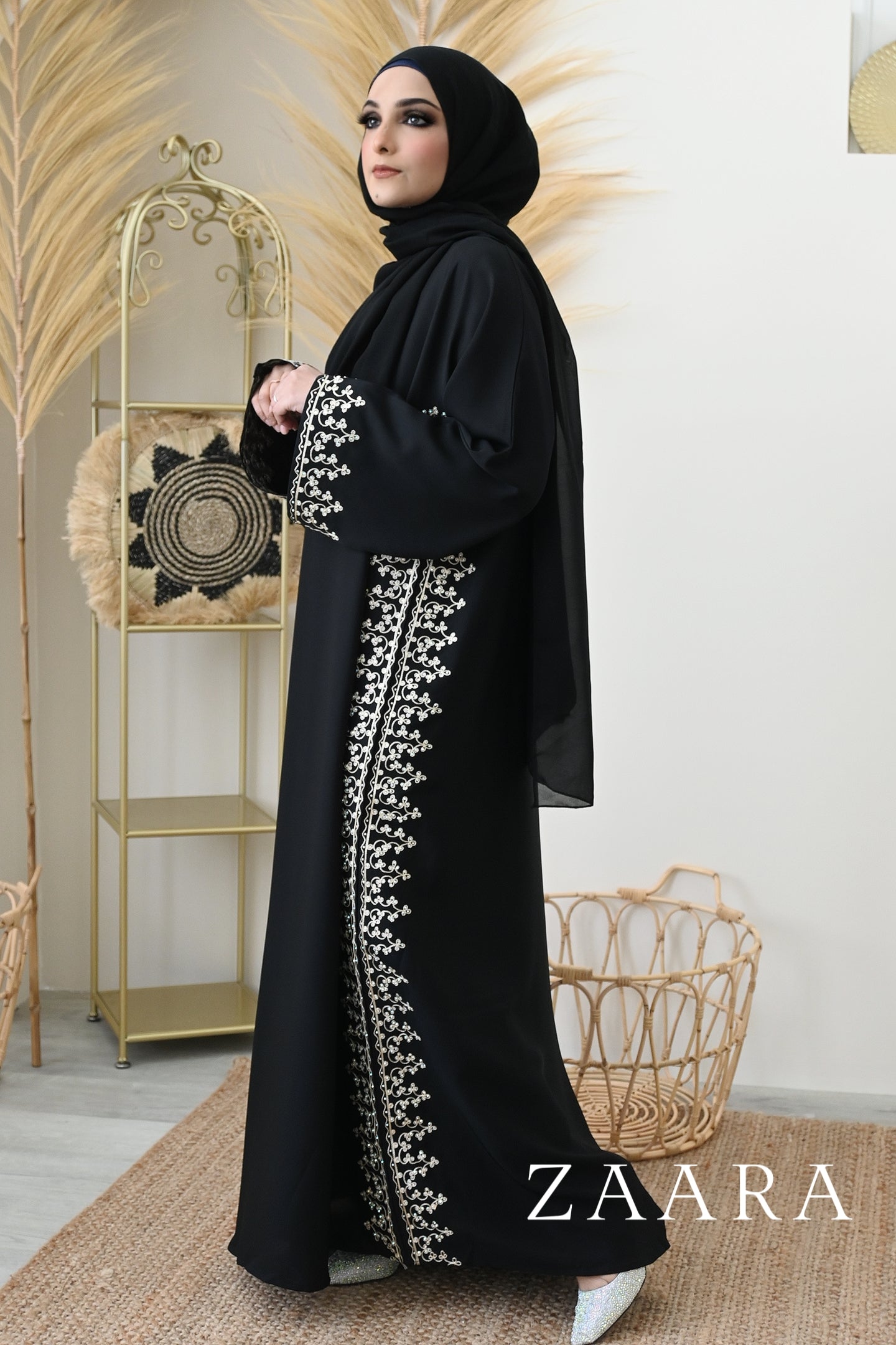 ABAYA ZAARA