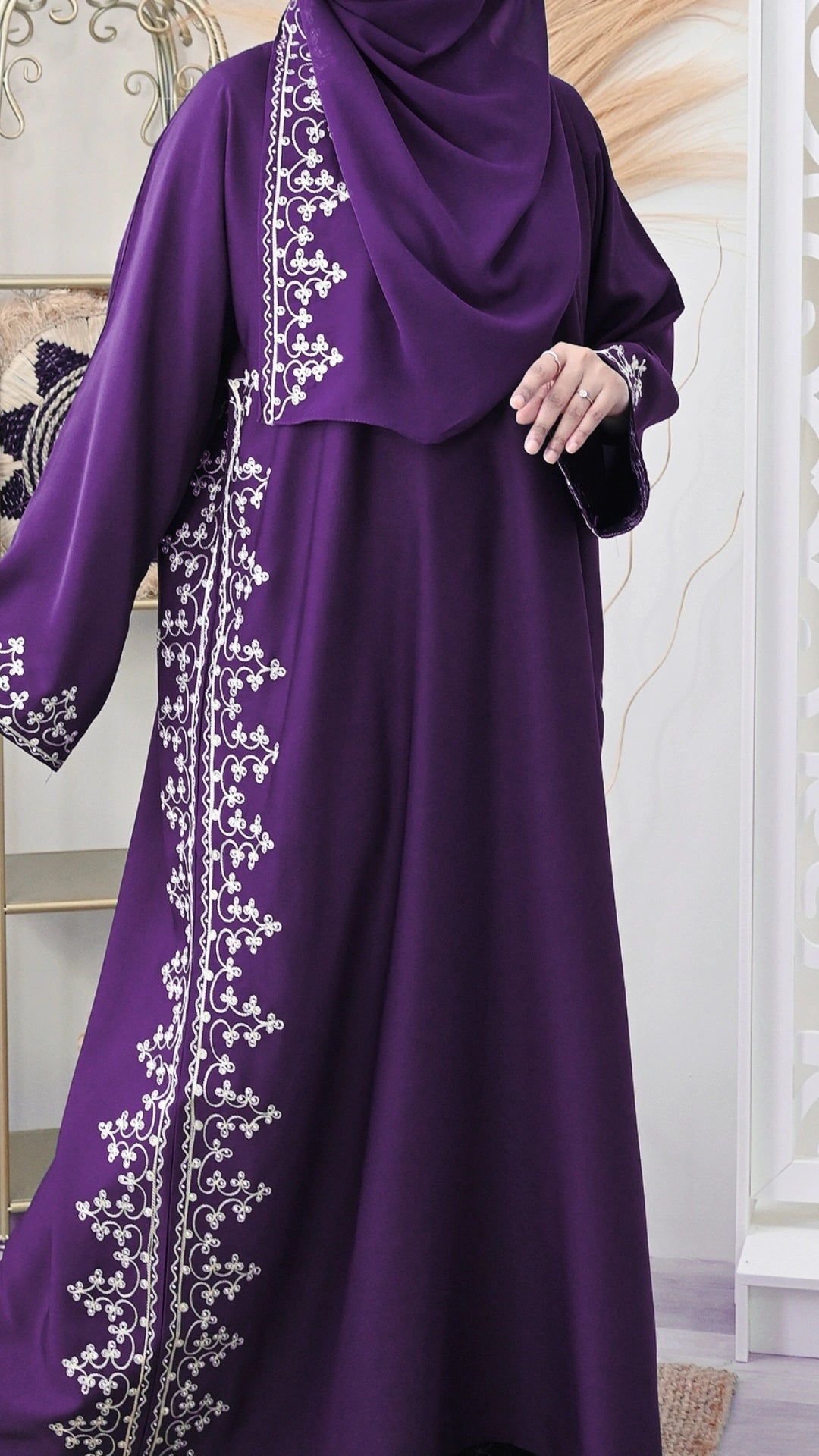 ABAYA ZAARA