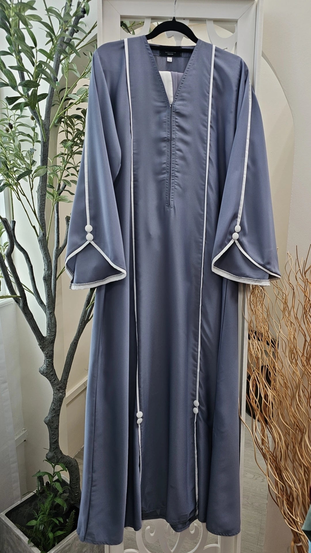 ABAYA VALENA