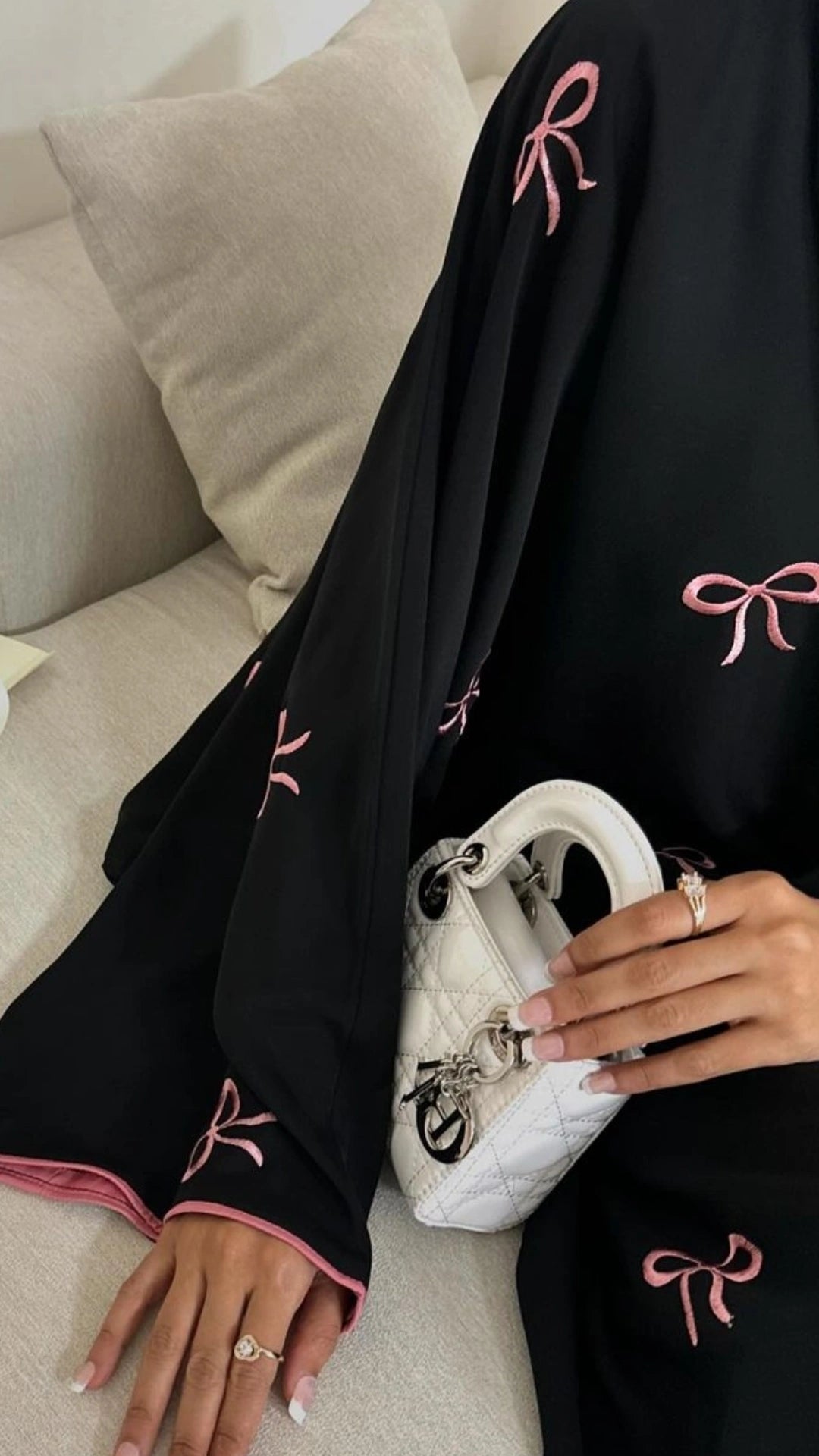 ABAYA RIBBON