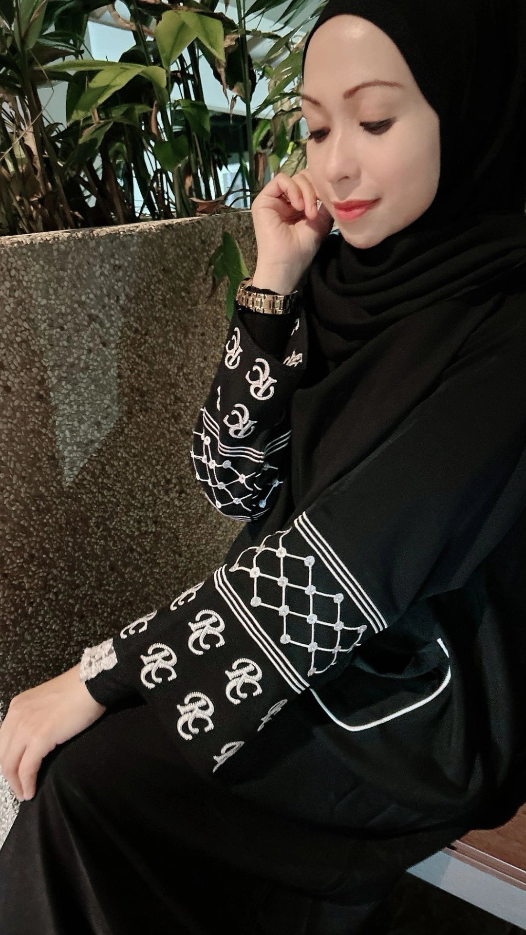 ABAYA RC SIGNATURE