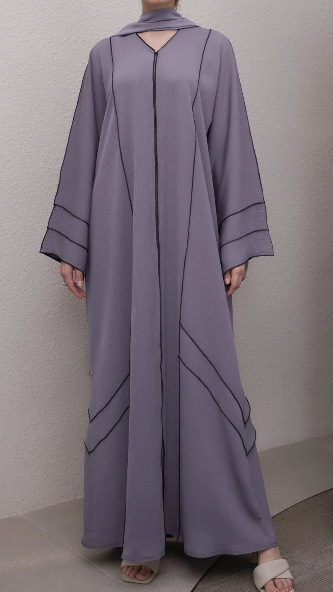 ABAYA DILAK