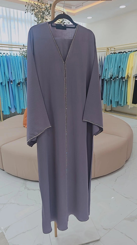 ABAYA NISHA